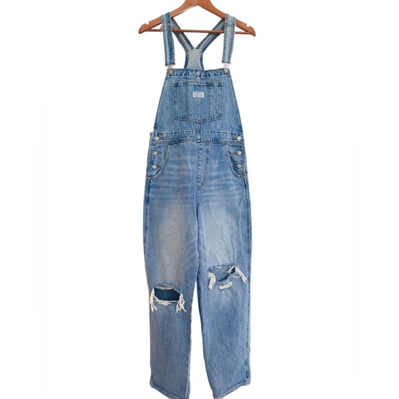 #87 LEVI’S ~ Classic Light Wash Distressed Denim Overalls - Picture 9 of 10